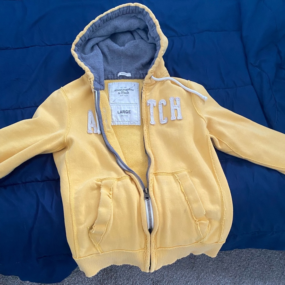 Abercrombie and fitch sweatshirt